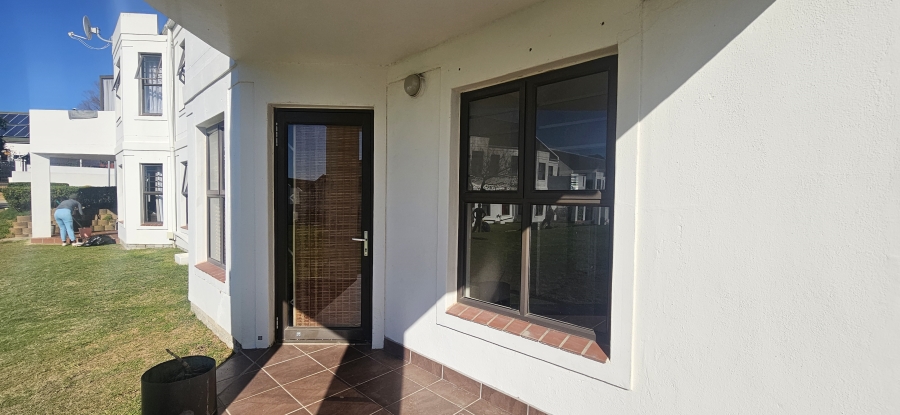 To Let 3 Bedroom Property for Rent in Paradyskloof Western Cape